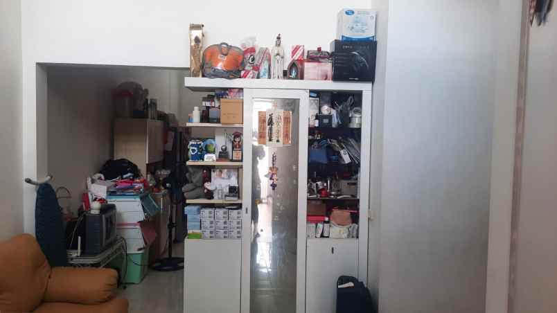 dijual rumah jalan bukit palma