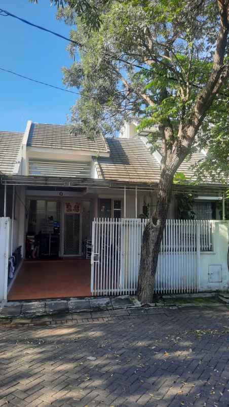 dijual rumah jalan bukit palma