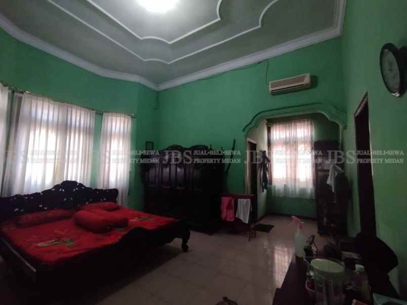 dijual rumah jalan bunga tanjung xi