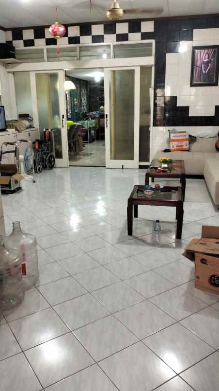 dijual rumah jalan darmo harapan indah