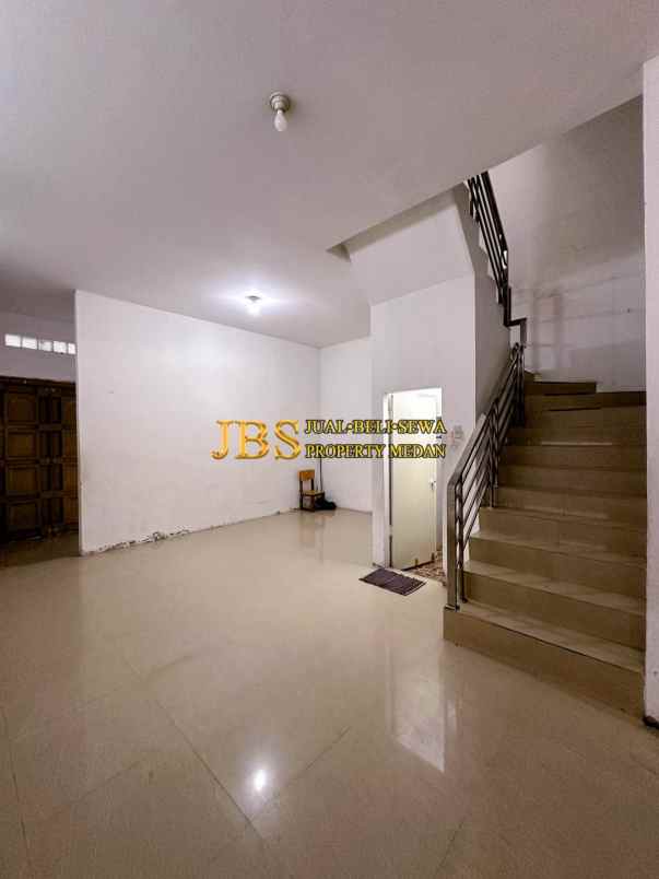 dijual rumah jalan nangka jalan adam malik