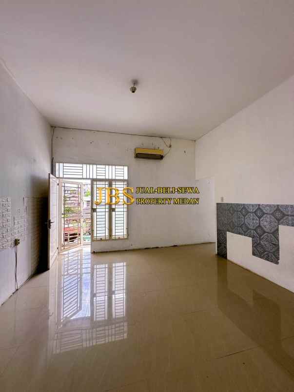 dijual rumah jalan nangka jalan adam malik