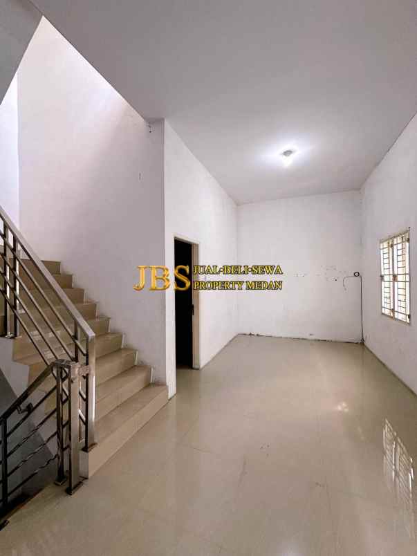 dijual rumah jalan nangka jalan adam malik