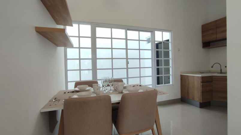 dijual rumah jalan panyaungan kampung