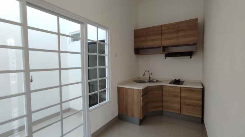 dijual rumah jalan panyaungan kampung