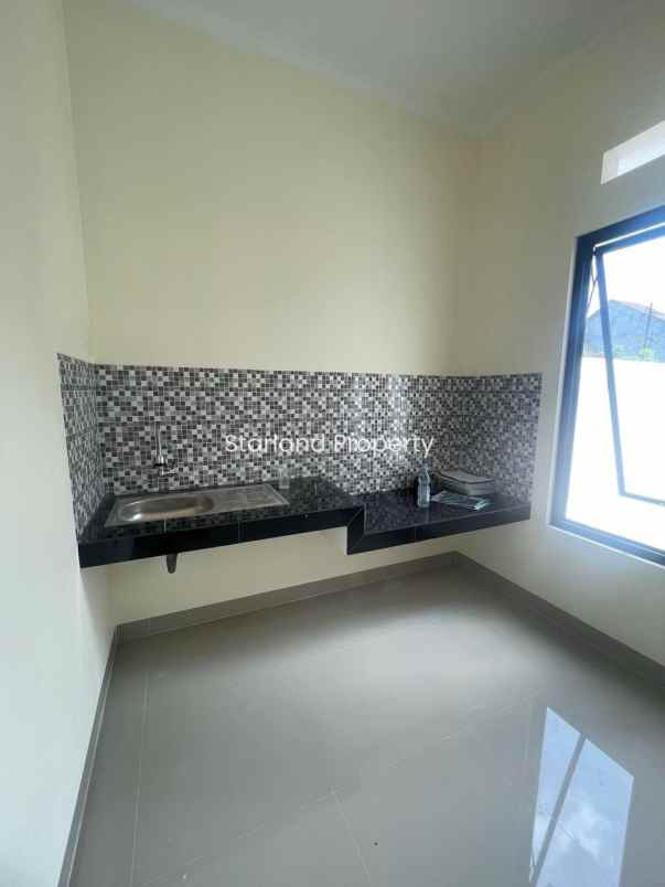 dijual rumah jalan raya ceger pondok aren