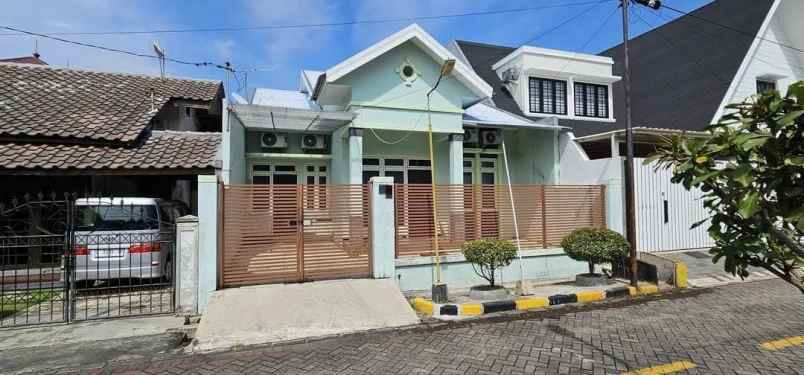 dijual rumah jalan rungkut mapan kec