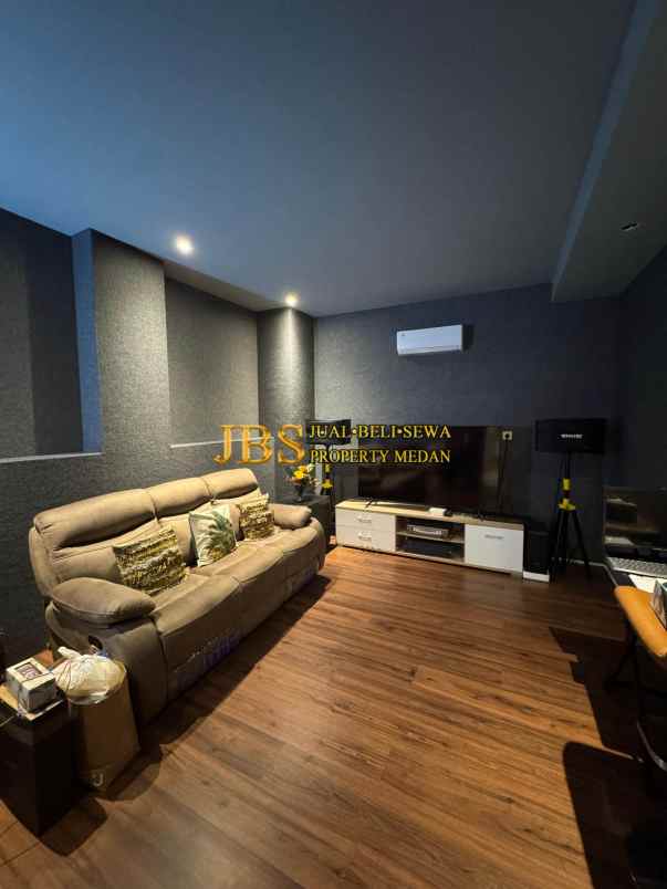 dijual rumah jalan s parman daerah petisah