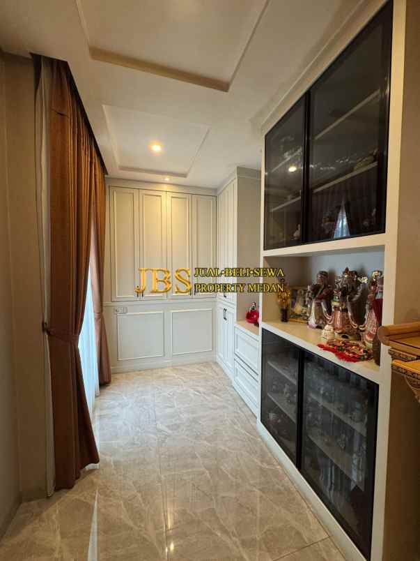 dijual rumah jalan s parman daerah petisah