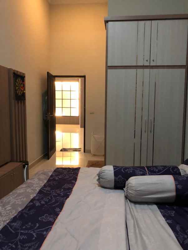 dijual rumah jalan sultan abdurahman