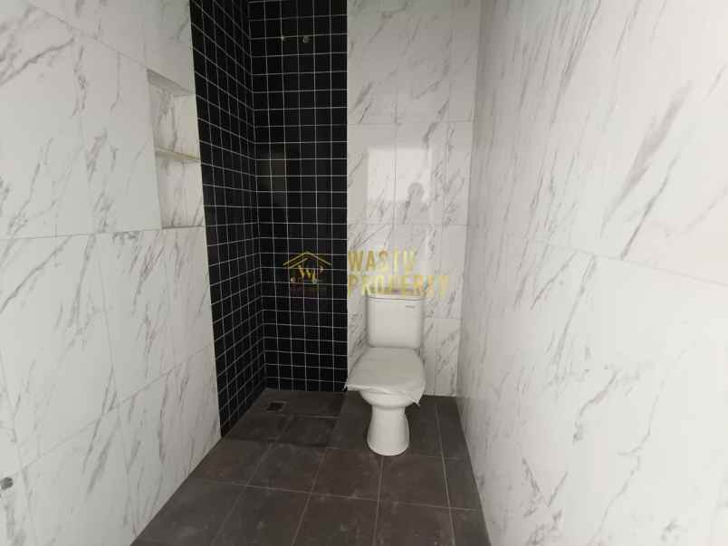 dijual rumah jalan wonosalam losari