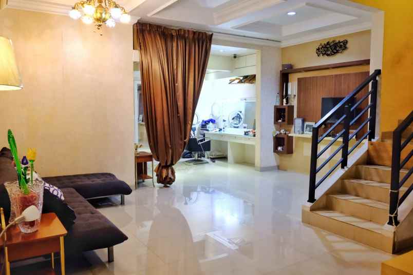 dijual rumah janur elok