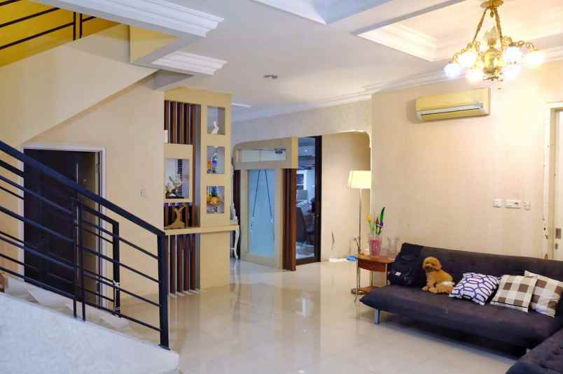 dijual rumah janur elok