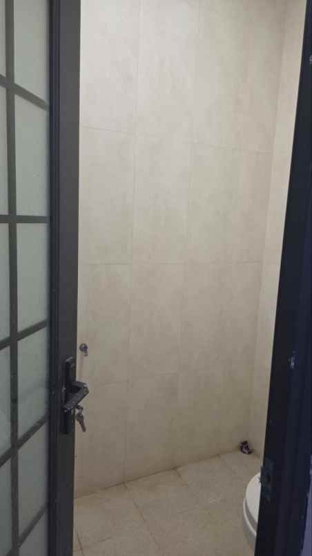 dijual rumah jatiendah