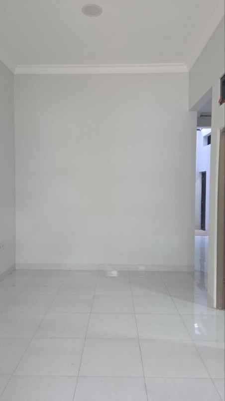 dijual rumah jatiendah
