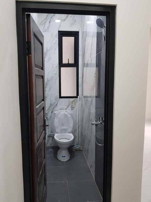 dijual rumah jatipadang pasar minggu