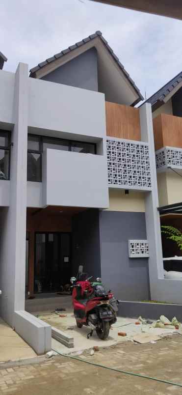 Rumah Baru Siap Huni Di Bintaro Sektor 9 Dekat Ke Stasiun Krl Sudimara