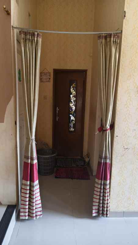 dijual rumah jl cijantung pasar rebo