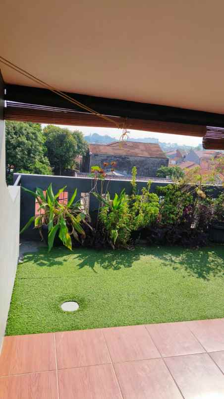 dijual rumah jl cijantung pasar rebo