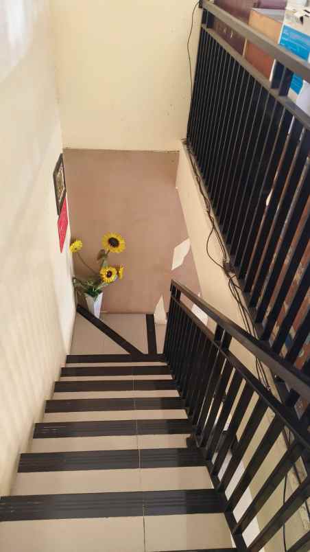 dijual rumah jl cijantung pasar rebo