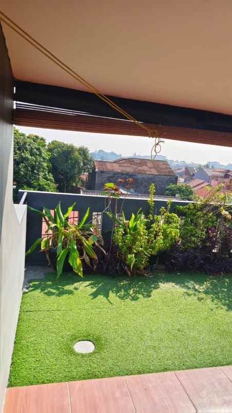 dijual rumah jl cijantung pasar rebo