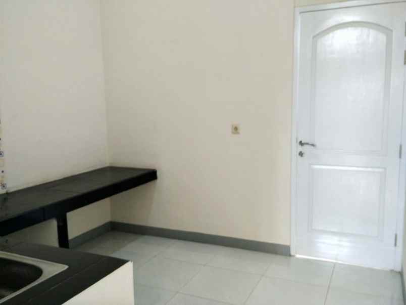 dijual rumah jl dieng iv no 6c kel