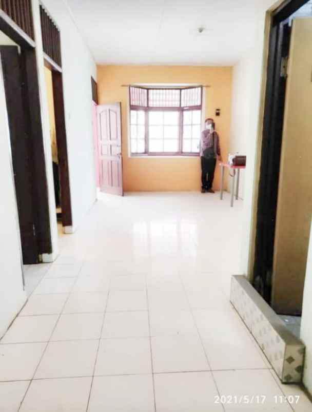 dijual rumah jl ganesha raya pd benda