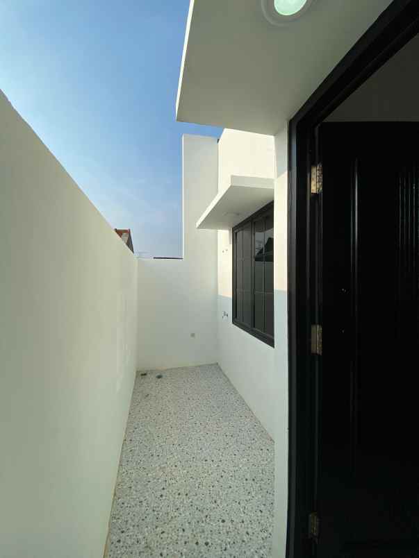 dijual rumah jl mandor basar rangkapan jaya