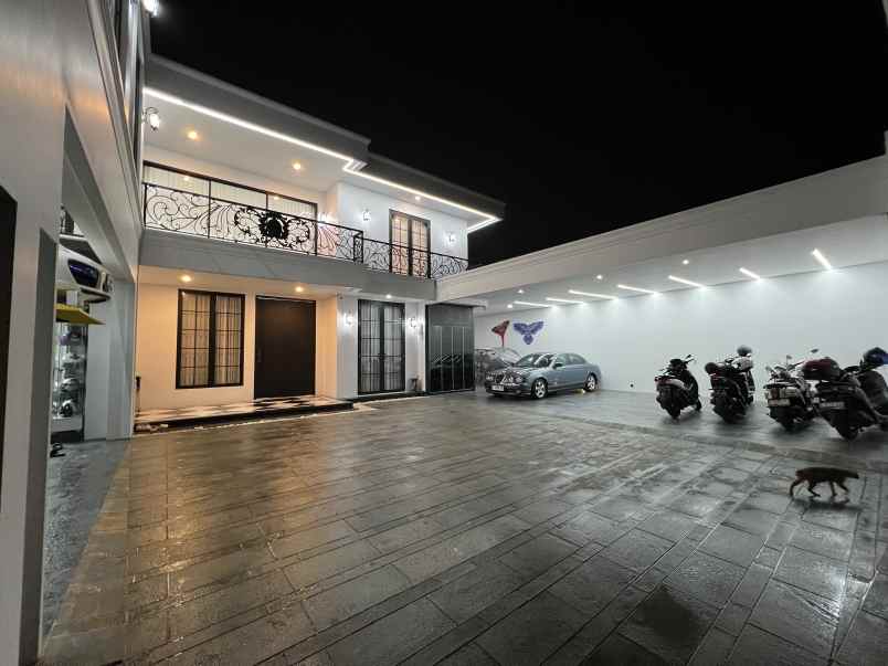 dijual rumah jl pembangunan 1 no 18b