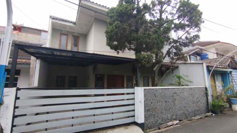 dijual rumah jl saluyu indah riung
