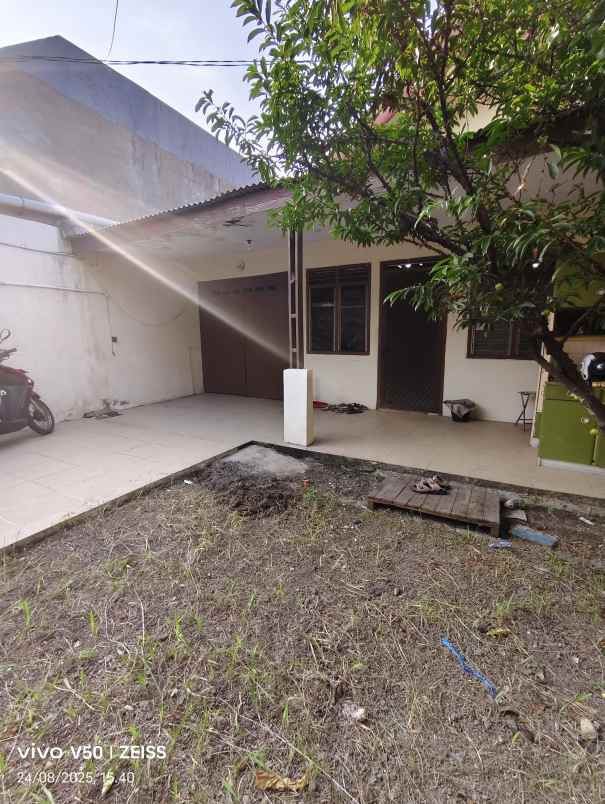 dijual rumah jl tales
