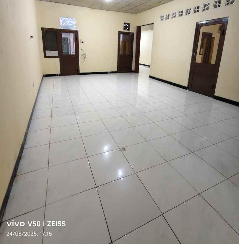 dijual rumah jl tales