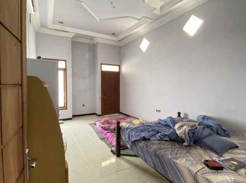 dijual rumah jongbiru kec gampengrejo