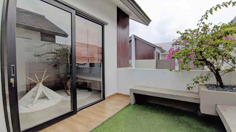 dijual rumah jurangmangu