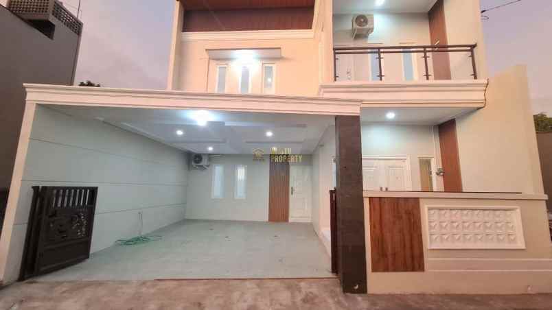 dijual rumah kadirojo purwomartani