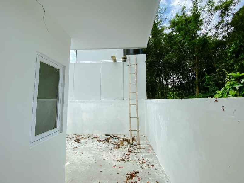 dijual rumah kalasan