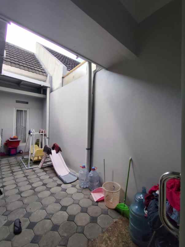 dijual rumah kalasan