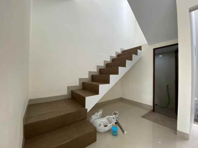 dijual rumah kalasan purwomartani sleman