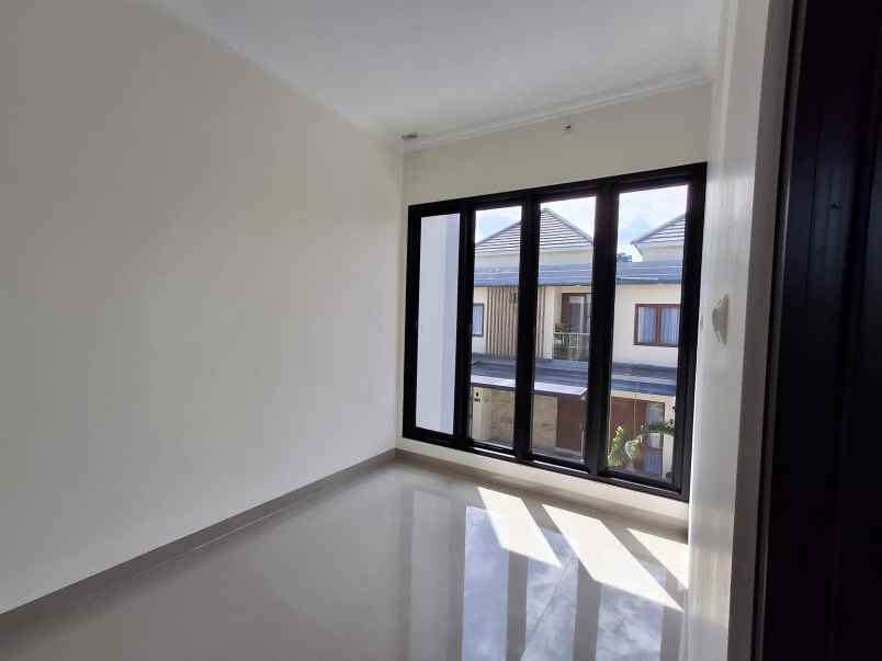 dijual rumah kalasan purwomartani sleman