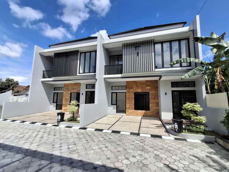 dijual rumah kalasan purwomartani sleman