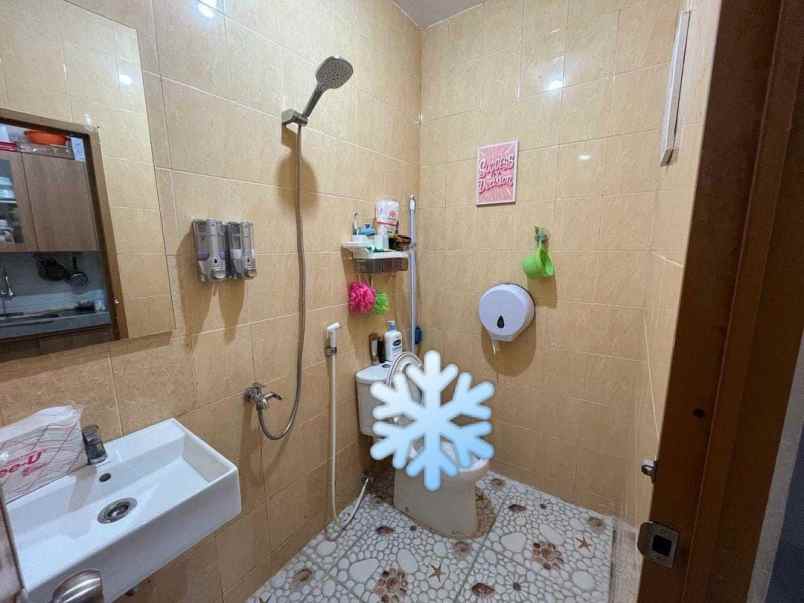 dijual rumah kalideres