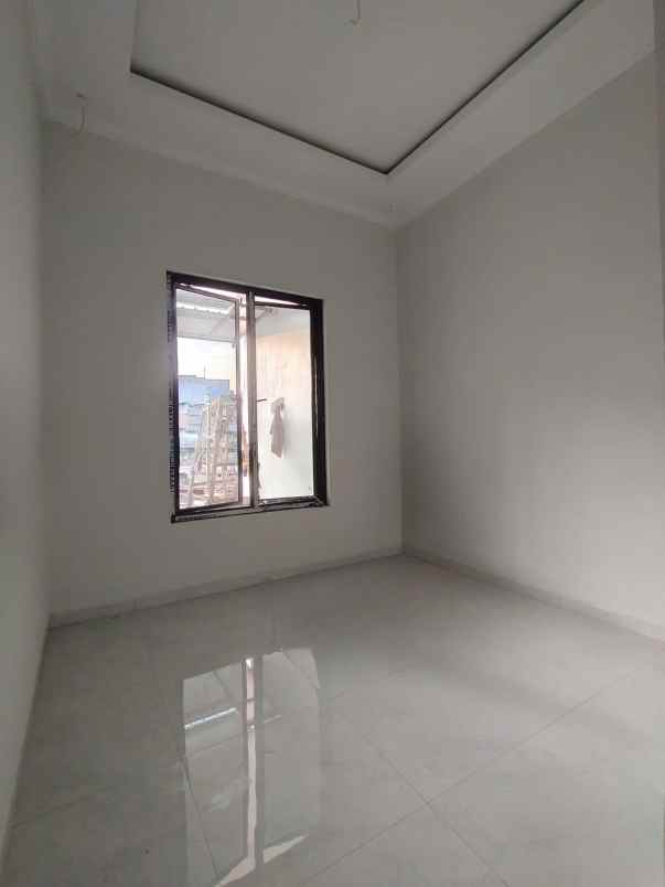 dijual rumah kalisari