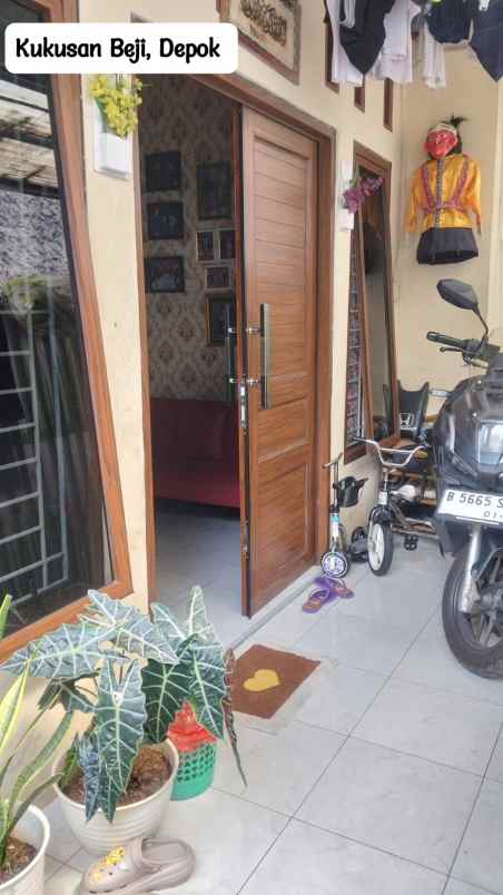 dijual rumah kampung dekat kampus ui depok