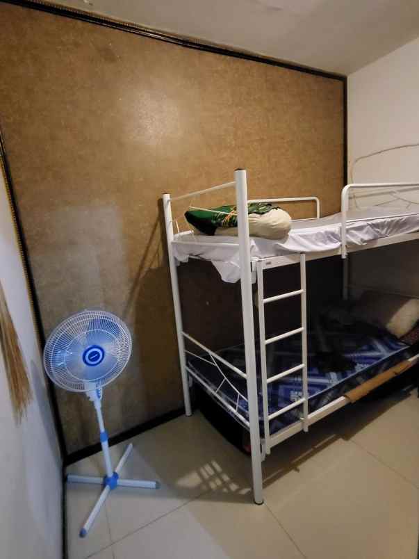 dijual rumah karang asem