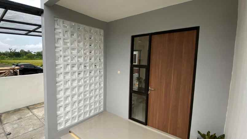 dijual rumah karta virendra jl utama pd