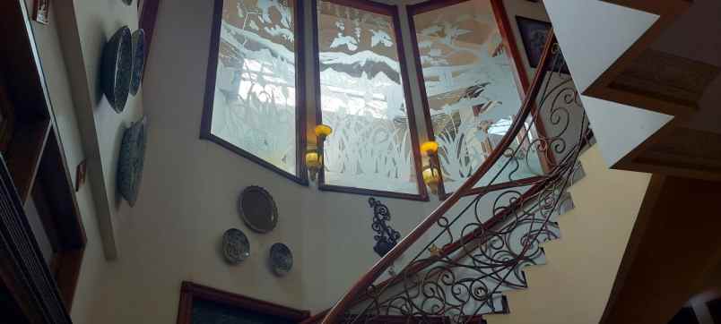 dijual rumah kawasan elite jakarta timur