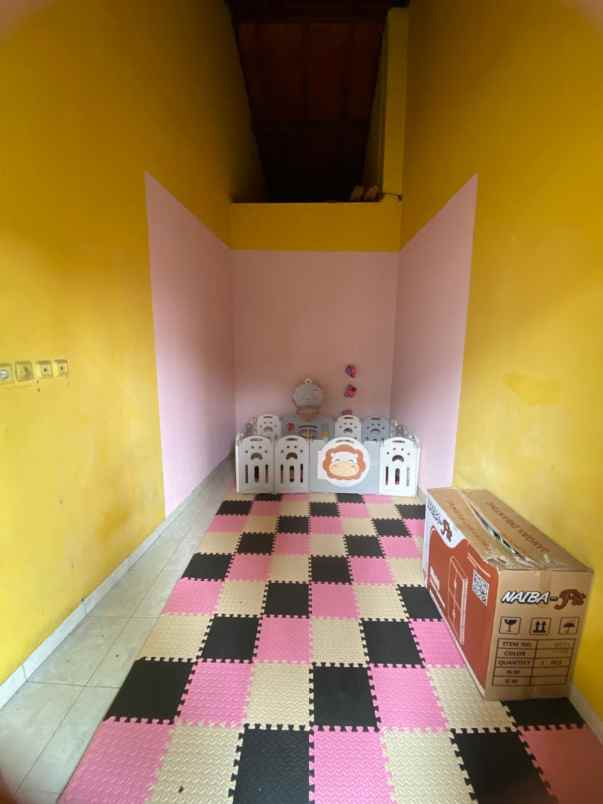 dijual rumah kayu putih pulo gadung