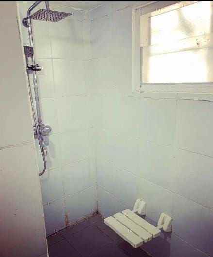 dijual rumah kebayoran baru