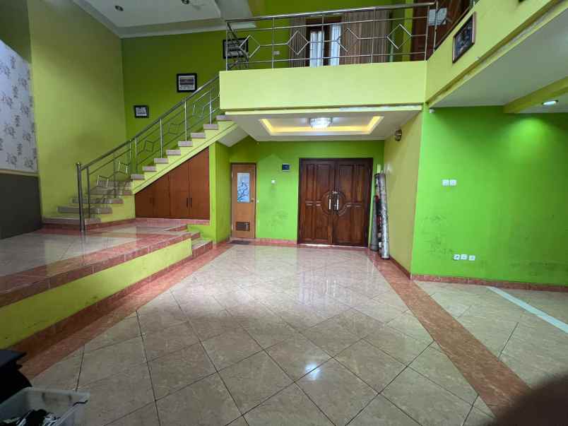 dijual rumah kec sukasari