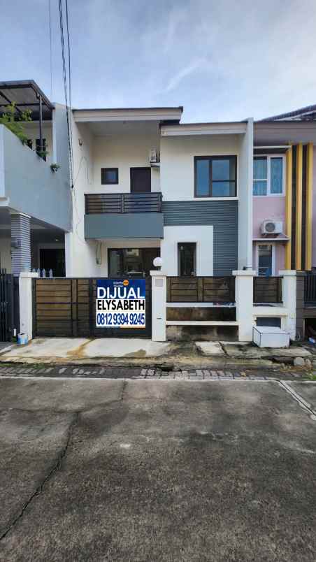 dijual rumah kelapa gading